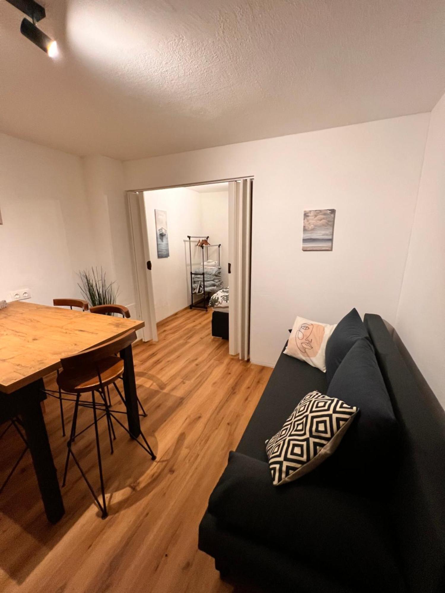 Perfekte Lage! Ganze Wohnung Burgblick Residenz Sankt Veit an der Glan Luaran gambar