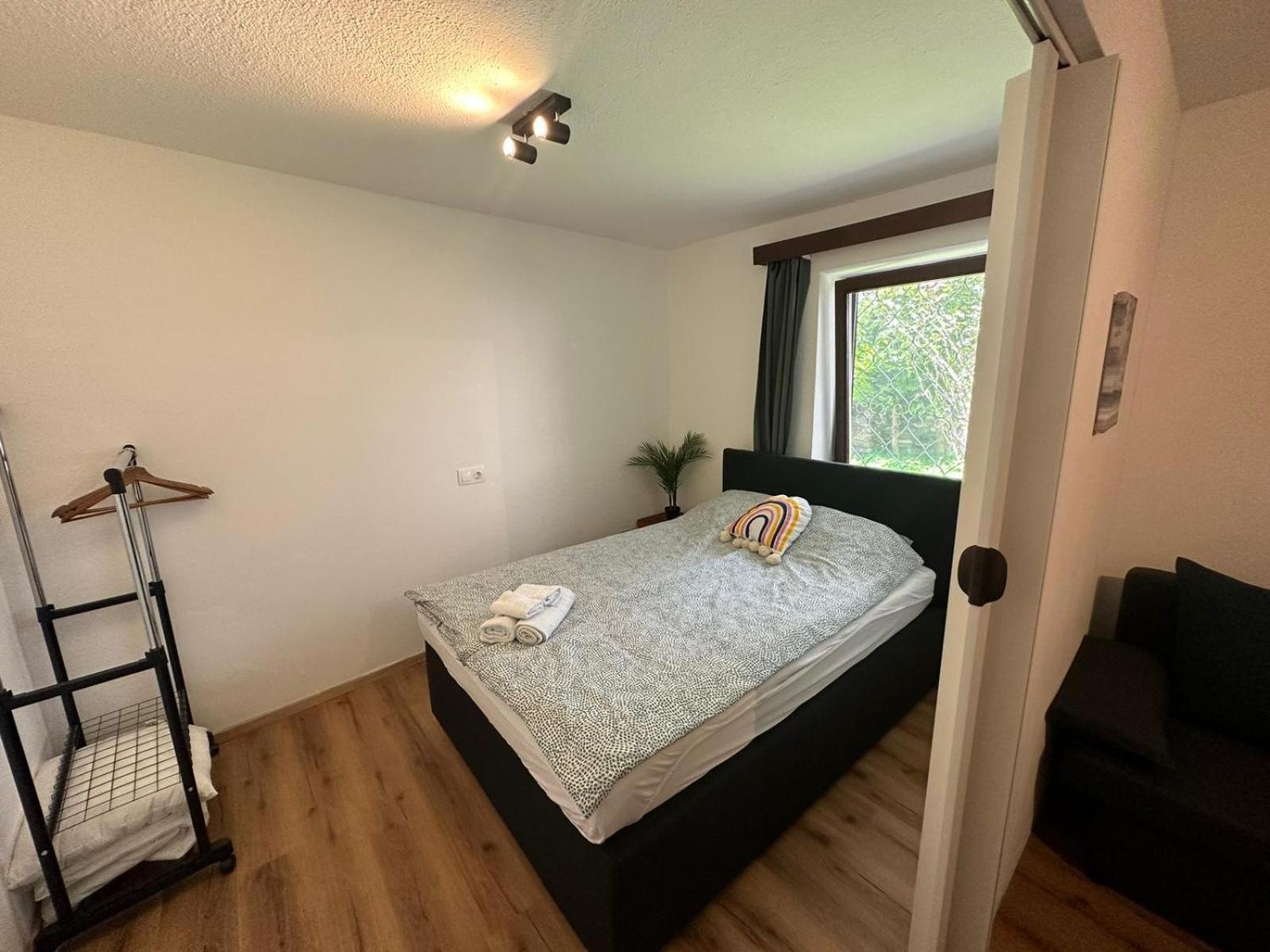 Perfekte Lage! Ganze Wohnung Burgblick Residenz Sankt Veit an der Glan Luaran gambar